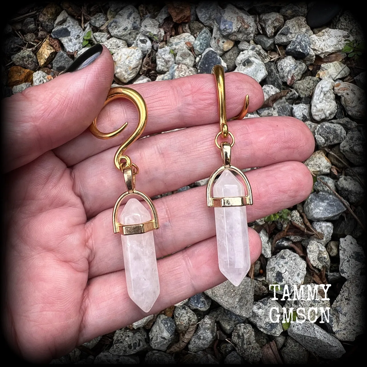 Cloudy quartz gauged earrings-Gemstone ear hangers