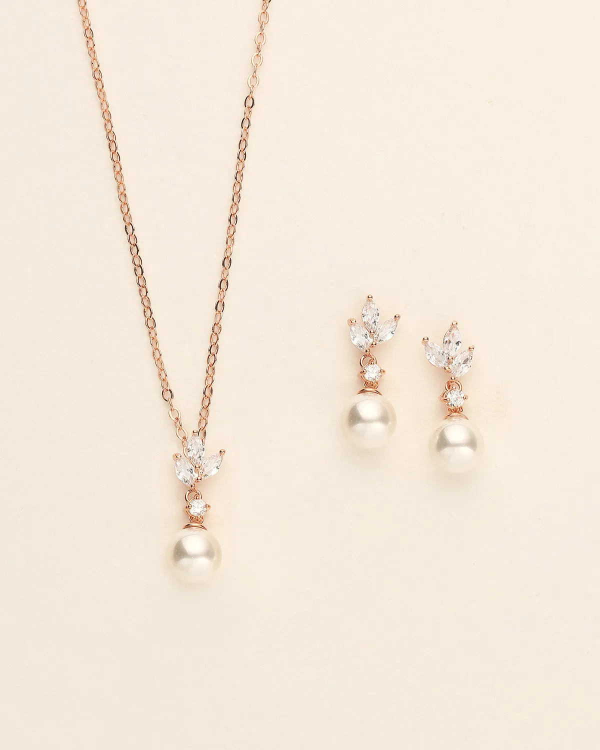 Eve Earrings and Necklace Set